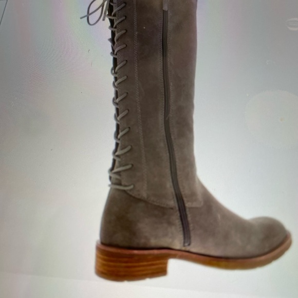 Women Sofft boots size 8.5 M worn once excellent condition - Picture 2 of 10